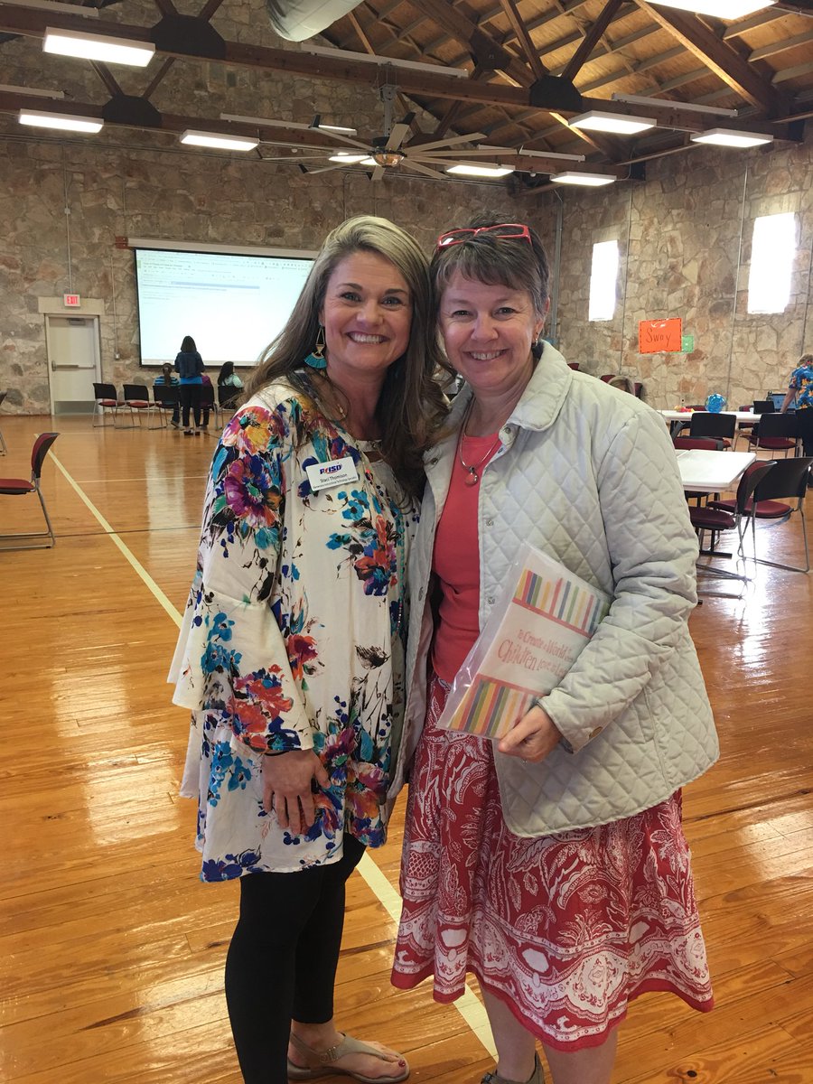 BiancaBecker22's tweet image. Kimberly LaMarre from @ParkCrestPumas won a goody bag at the @pfisdit #springPfling