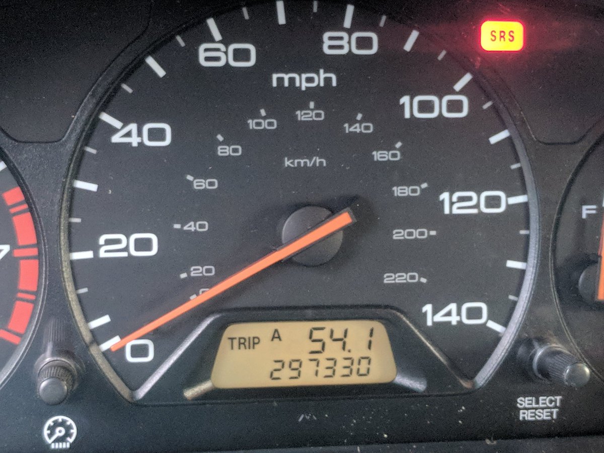 onlyjalaino's tweet image. Dad and his Odyssey. So close to 300,000 miles. @Honda #drivingmachine