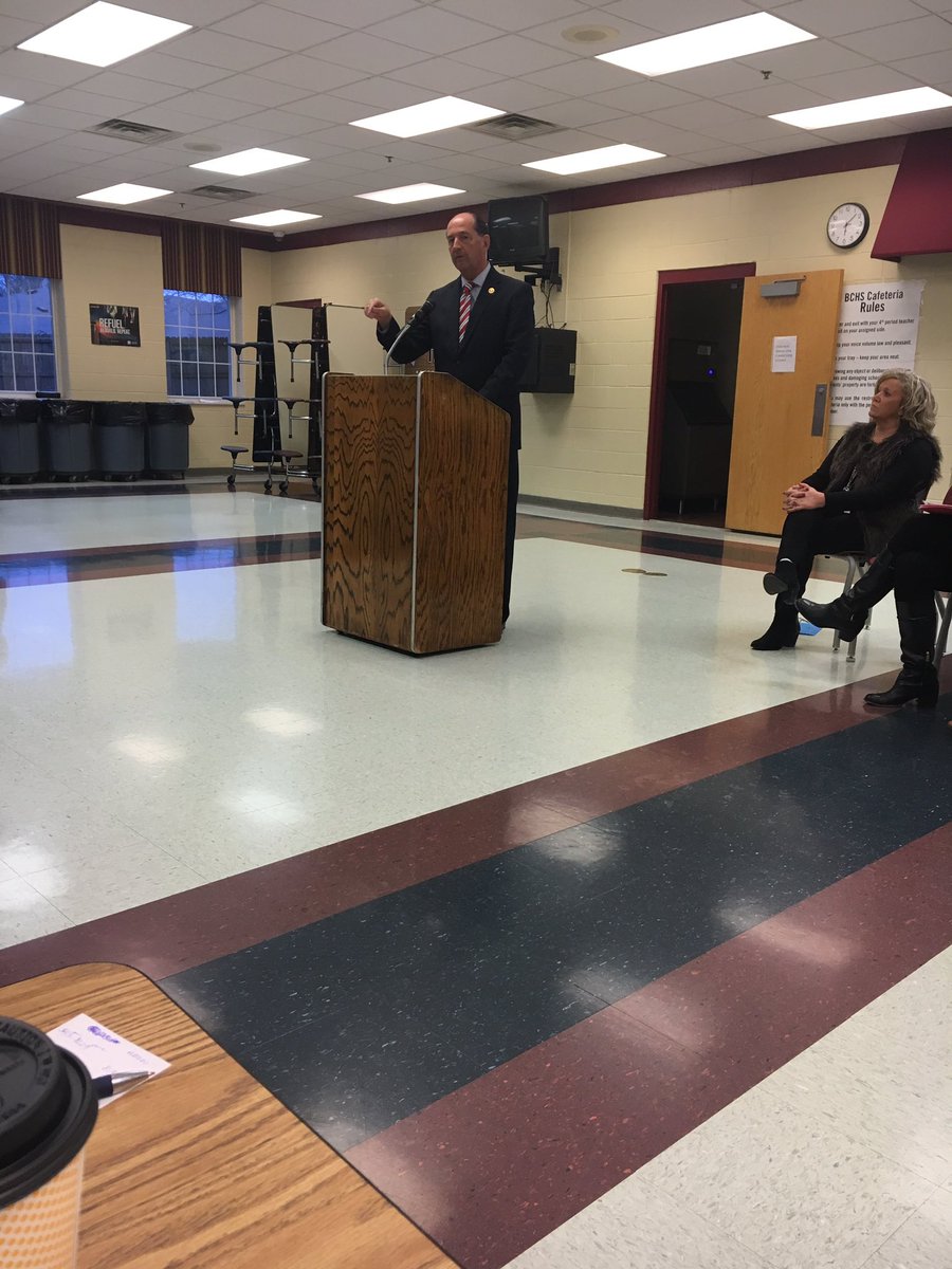 HeyMrsW's tweet image. Listen up, @damon_thayer. The pension system can work with funding! If you want good teachers, you MUST take care of them. #FundIt #Keepthepromise Vote no on SB1.