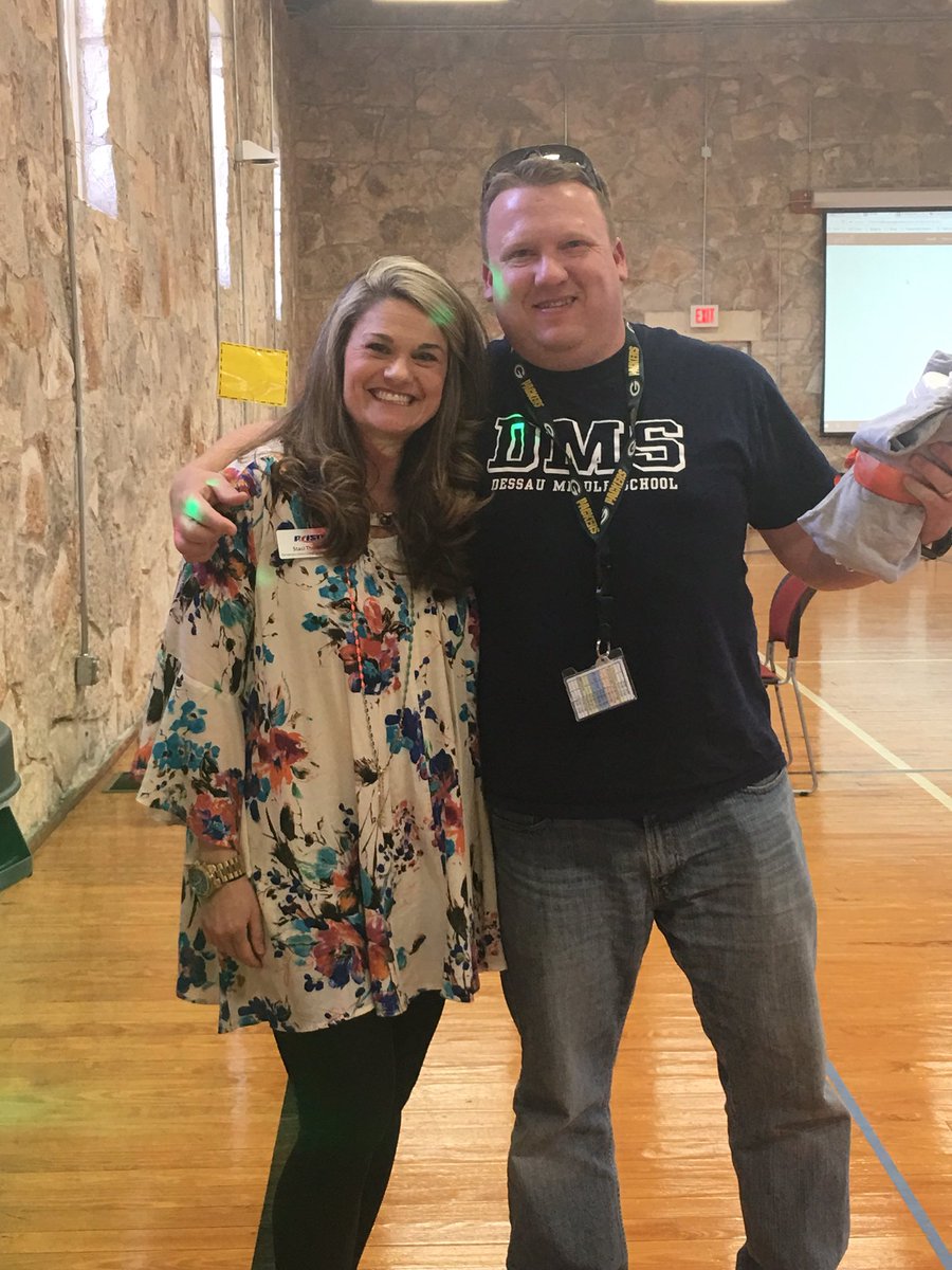 BiancaBecker22's tweet image. Ryan Morris from @DessauMS won a goody bag at the @pfisdit #springPfling