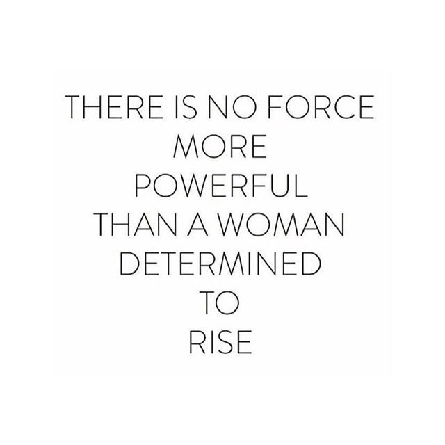 RDPQueensSoccer's tweet photo. Happy #internationalwomensday everyone! We are so proud to be strong, intelligent, passionate women. Take some time today so show the women in your life how much you love them! We love all of our incredible Queens💚👑 #queensforlife #mykingsmyqueens https://t.co/Ro2TyPRxOu
