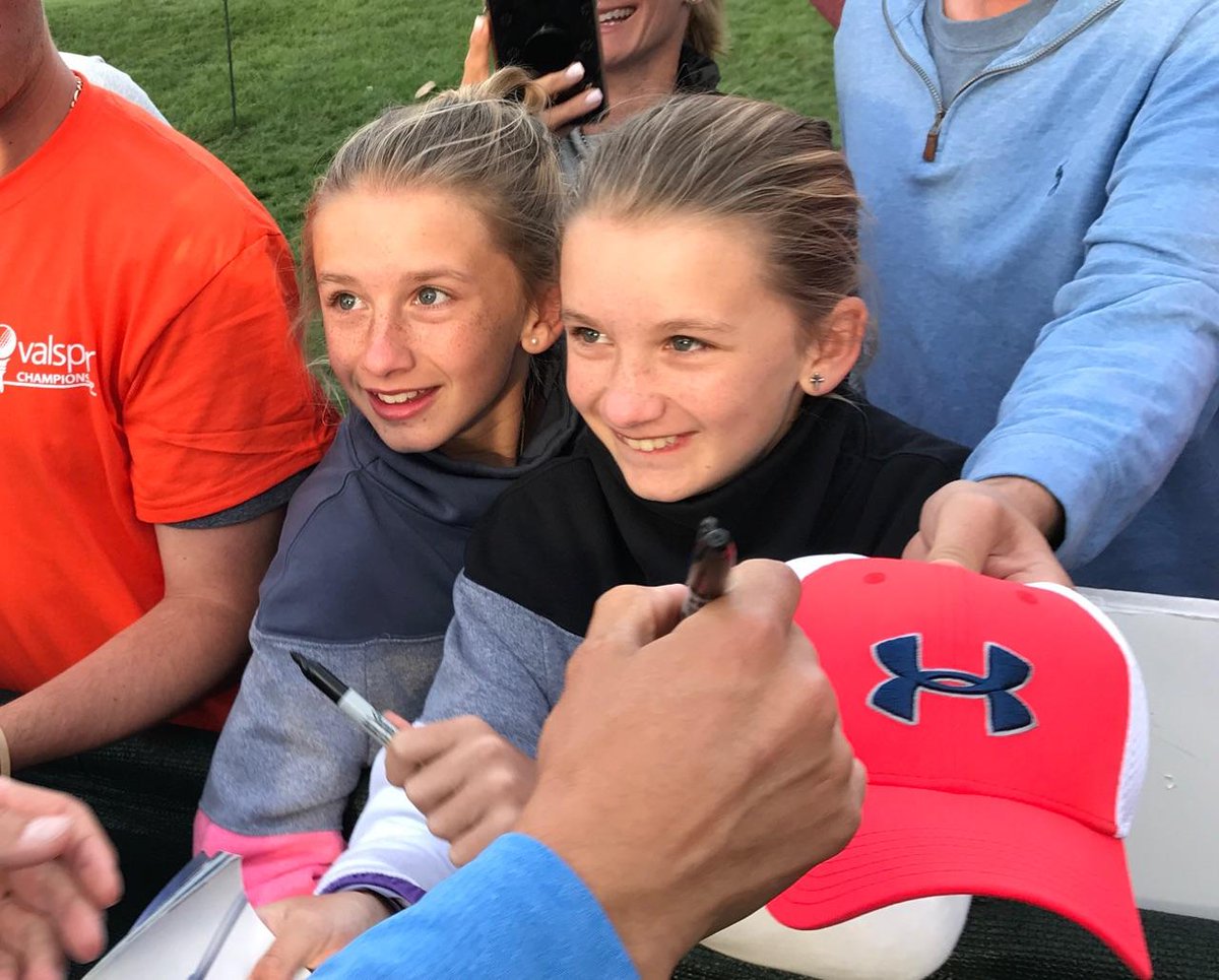 PGATOUR's tweet photo. Grow the game. ❤️️️⛳️ https://t.co/lHsgGUYtIm