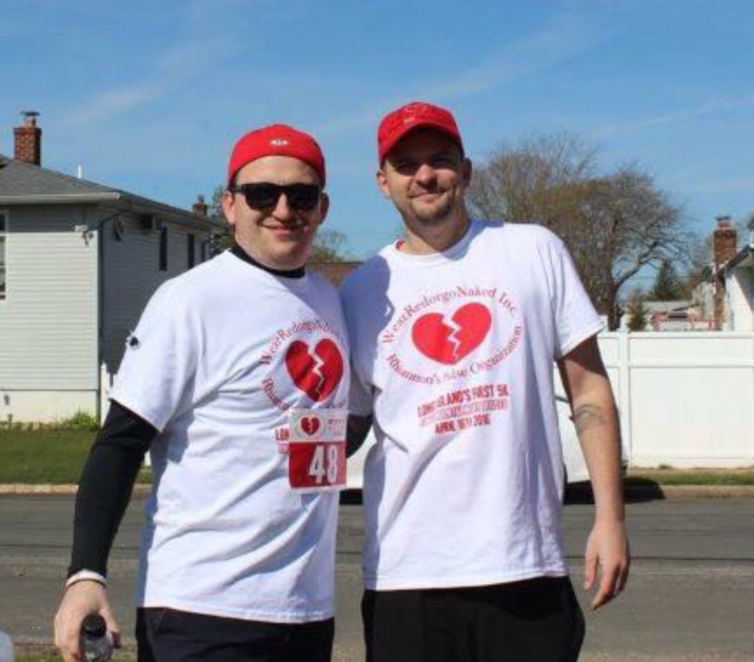 TeamWearRed's tweet image. #TBT to 2 years ago at our annual 5K! Our president Matt (Savannah’s Dad) and board member John (Rhiannon’s Dad)🏃🏻‍♂️ Click here➡️  elitefeats.redpodium.com/rhiannons-run-… to register for Rhiannon’s Run on April 15th as we honor Heart Angel Rhiannon!❤️ #5K #RunLI #HeartWarriors #Warriors