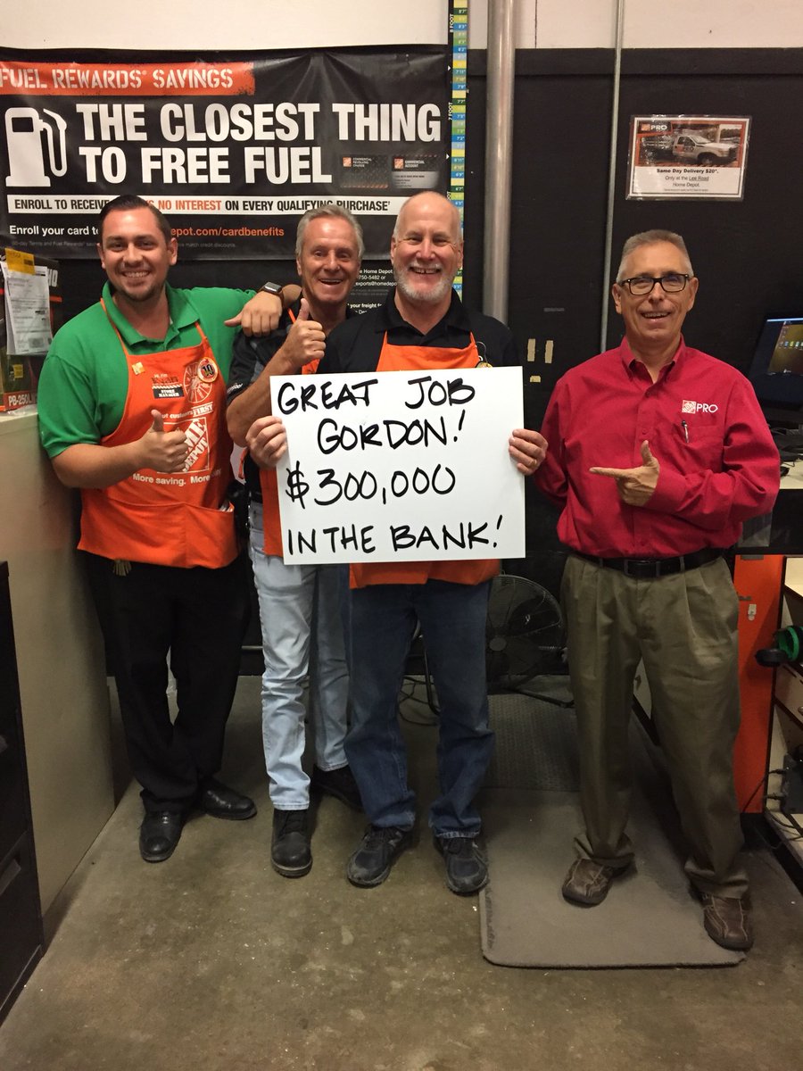 Banking sales at <a href="/OrlandoDepot/">Home Depot Orlando</a> It takes a great team to be a winner <a href="/SelphNicole/">Nicole Selph</a> <a href="/RyanGeorgeHD/">Ryan George</a>