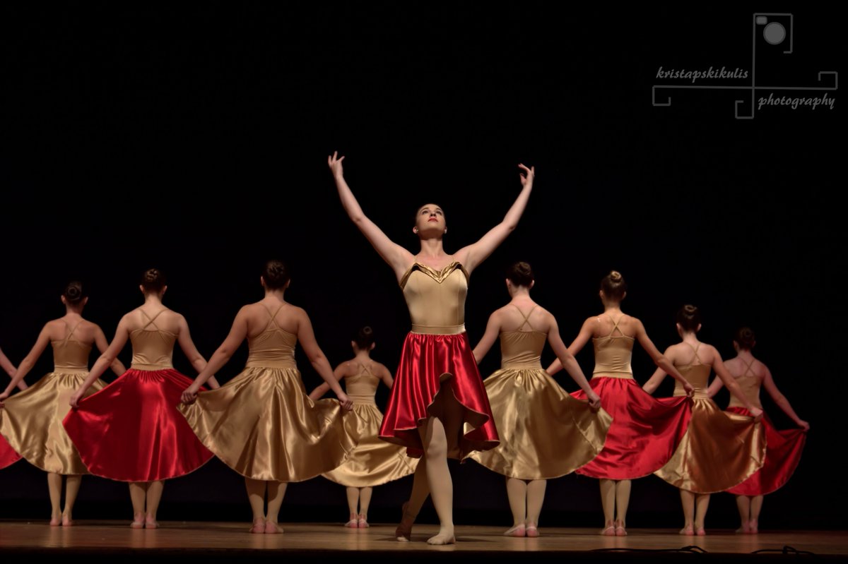 BBDANJ's tweet photo. To all our strong willed, mighty, independent and powerful young women that grace our dance floors and our hearts... Happy International Women’s Day! #internationalwomensday #dancelife #BBDA #WeAreBBDA #BroadwayBoundDancers #OceanCounty #Manahawkin #dancestudio https://t.co/Q8tSZFP2hX
