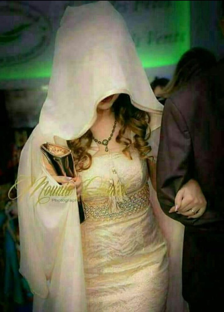 a__4__g's tweet photo. العصر من كاداج شهاني بالموت 
المغرب والمسميك جابولي تابوت

 فرفحت جن مذبوح من شفته يمج 
رفضتني جي محتاز نعله اعله بو امج https://t.co/haQYXCsyvM