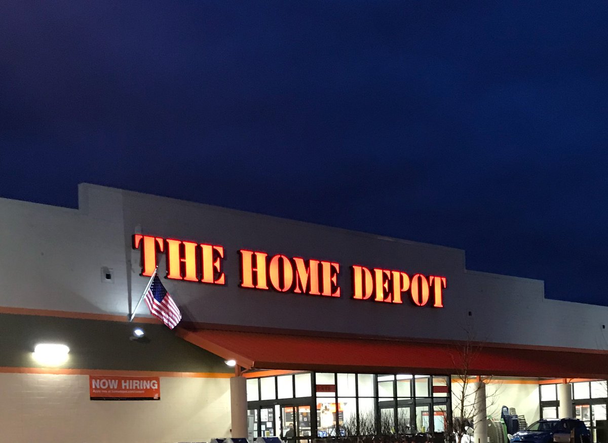 timmmiguel's tweet photo. As the sunsets on @THD2673, so does this amazing chapter of my career. Thank you to all the inspirational people I have met, this is truly an amazing company... “There is no real ending. It’s just a place where you stop the story.” https://t.co/I97Qw2qSnY