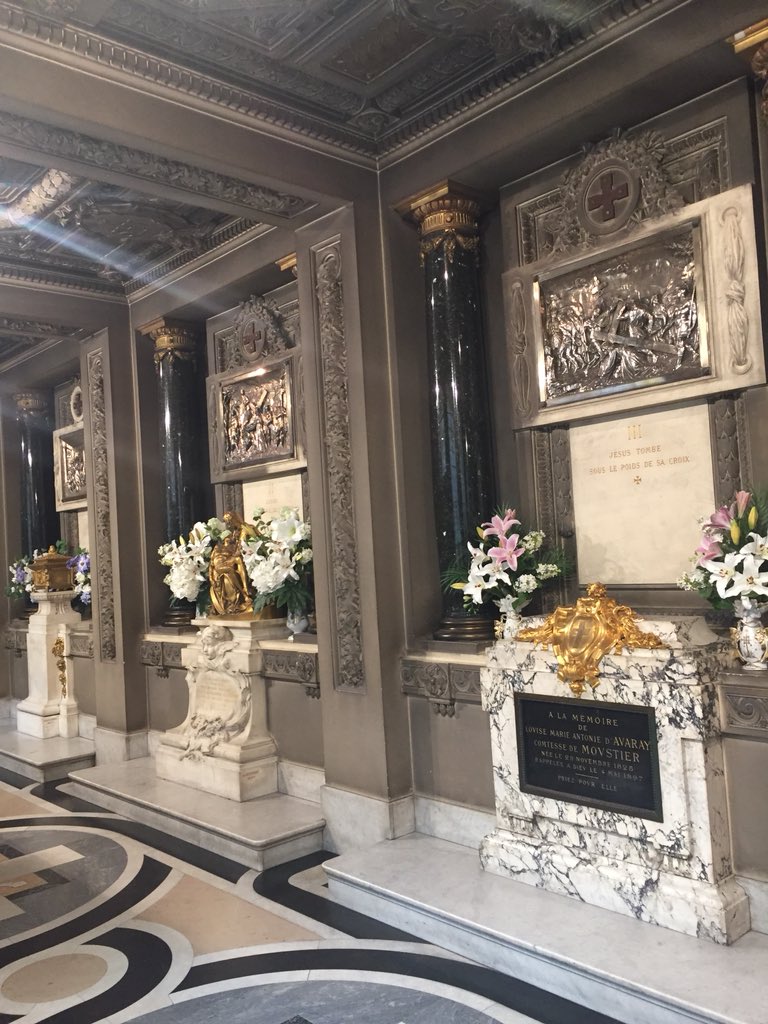 Fiafe_Accueils's tweet photo. Visite du Mémorial du Bazar de la Charité ce matin pour les adhérents de France Retour Accueil. #FREAC #FIAFE https://t.co/kbQkZ1wuDO https://t.co/xuP0W9YIRa