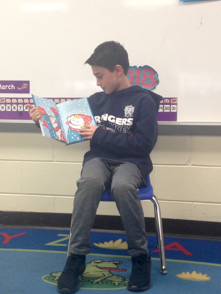 ConnellsCrew's tweet photo. The guest readers continue... Thanks for reading to us today, Luke! β€οΈπ #readacrossamerica #FSDKidsRead @FSDVikings @Diane_galuppo https://t.co/k9hrzCWfzR