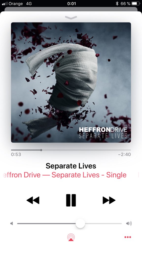 MartuBlackRed's tweet image. Tomorrow will be a great day because I will listen more calmly to these wonderful topics that these talented artists have taken. Thank you, Amores ❤️💋🌹🎶🔝

#ElNoSoyYo ——&amp;gt; @BlasCanto 

itunes.apple.com/es/album/%C3%A… 

#Separatelives ——&amp;gt; @HeffronDrive 

itunes.apple.com/es/album/separ…