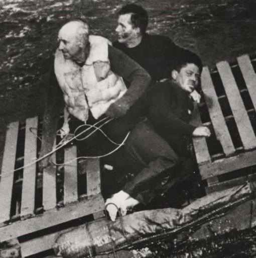 AMMWWII's tweet photo. How did #MMWWII get veteran status in 1988? "But once the war was won, what the bureaucrats (&amp; politicians) in Washington did to the merchant mariners was reprehensible. They treated them like second-class citizens, and worse." (American History Nov.1993) https://t.co/By1yYb3xeG https://t.co/mRCr7AmeE7