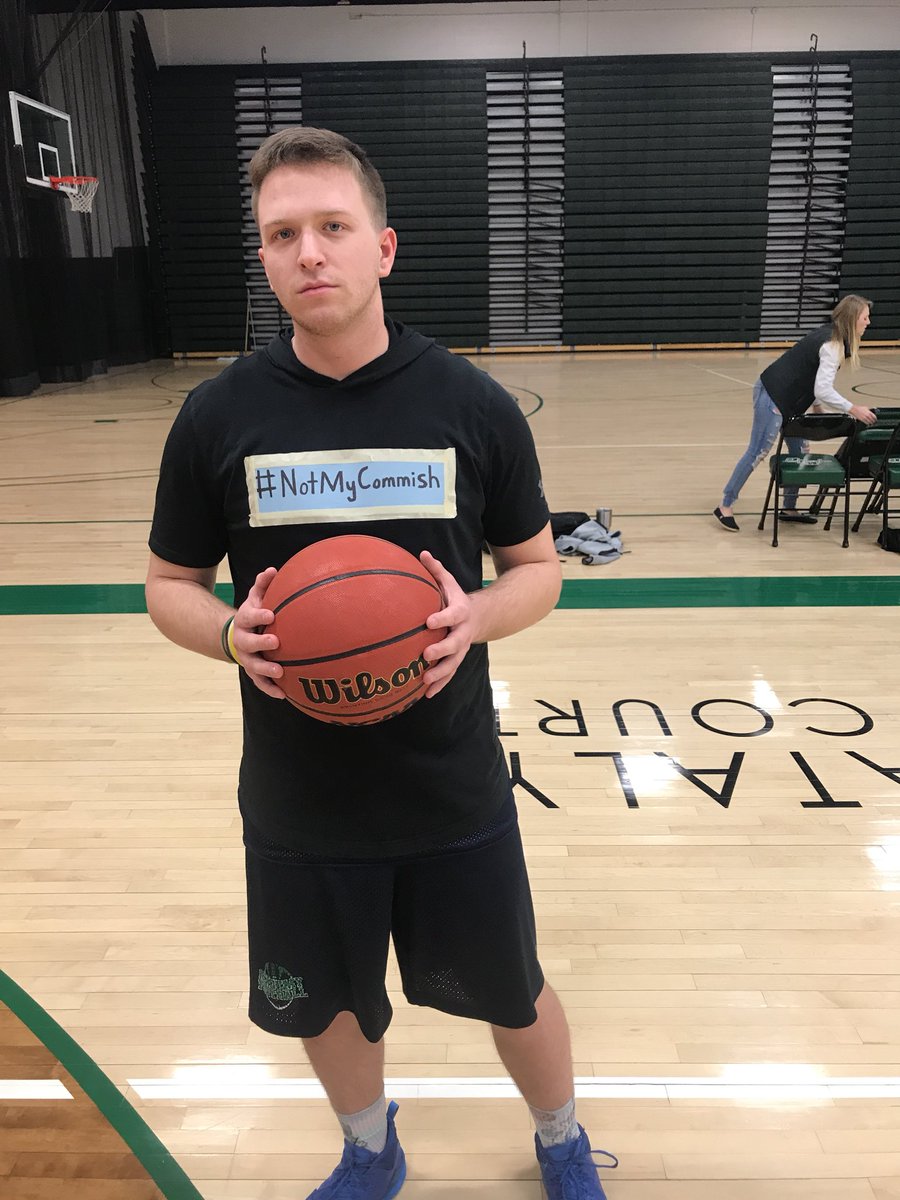 WLCAirBallers's tweet photo. Pregame shirt for @halfsalty
We stand with him through his suspension given by the corrupt @WLCIntramurals specifically commissioner @ChaseNowak11
#NotMyCommisioner https://t.co/ots1jrlDmf