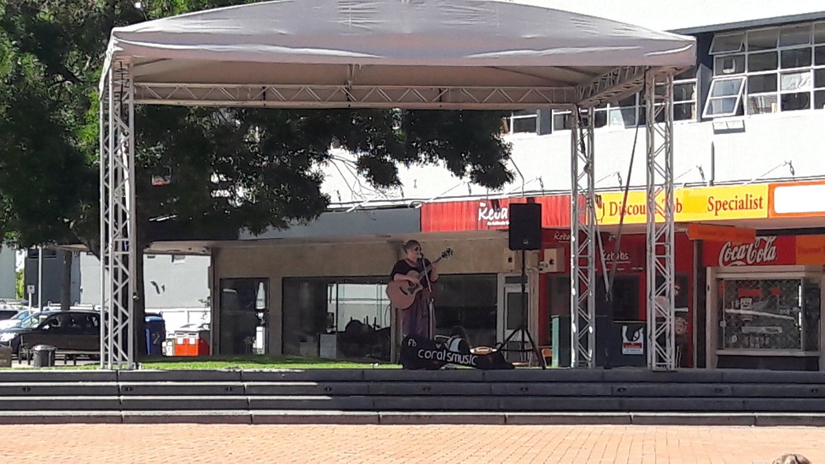 Ahhh it's that Friday feeling... <a href="/HamiltonCentral/">Hamilton Central</a> #cbdactivation