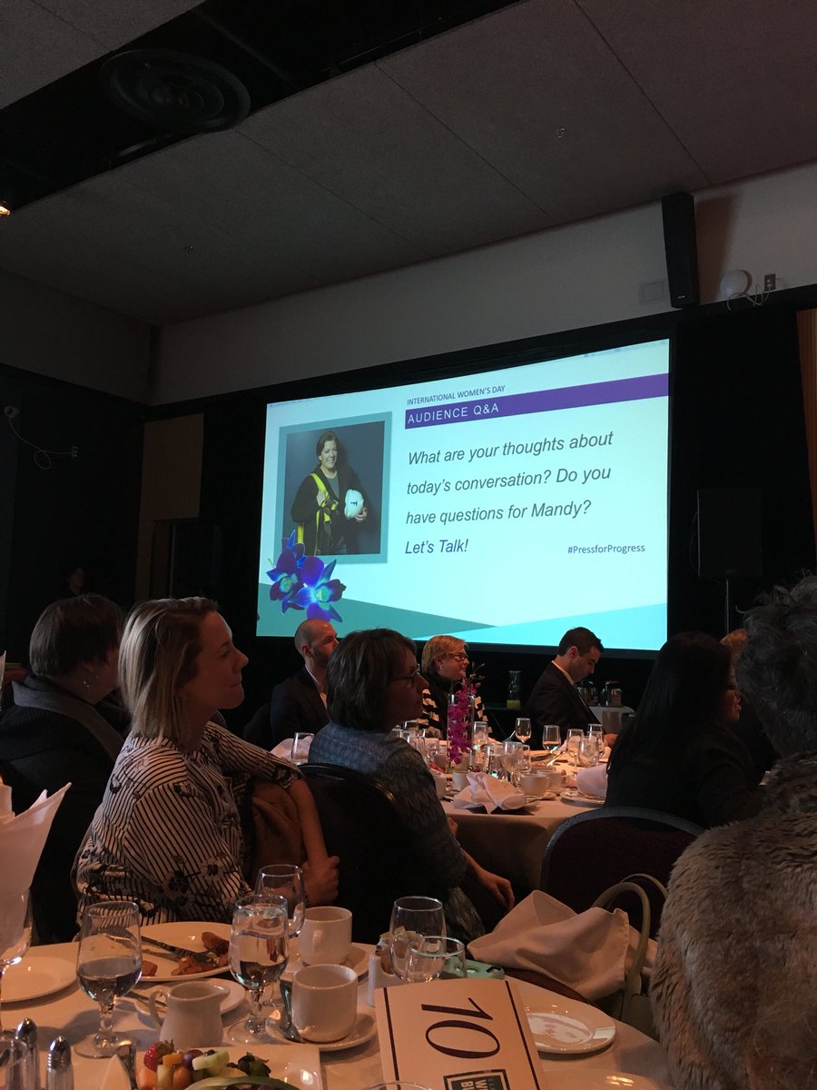 CapstonePS's tweet image. Amazing experience this International Women’s Day! Listening to other women share their stories, lift each other up, and press for real change✊🏻✊🏼✊🏽✊🏾✊🏿 #IWD2018 #WomensDay2018 #PressforProgress