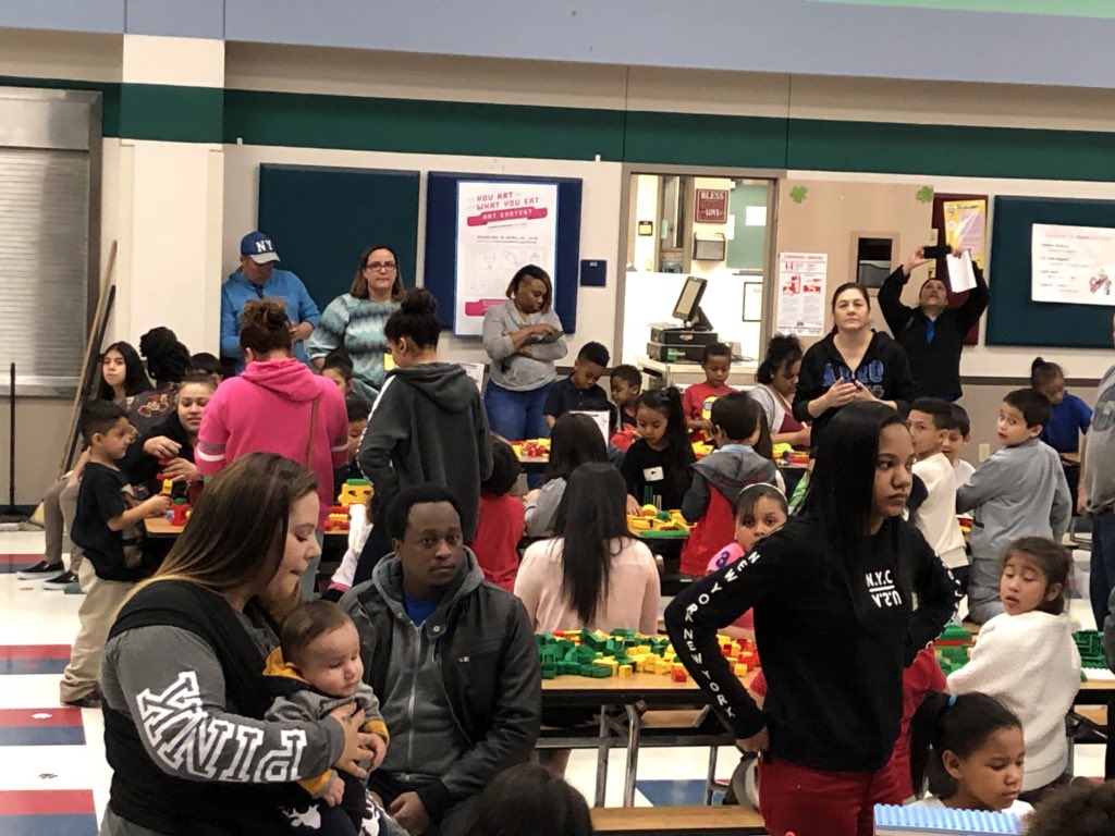 McWhorterES's tweet image. Our families are having so much fun at Lego Night! #mcwpln #cfbisd #mcwchallengeaccepted