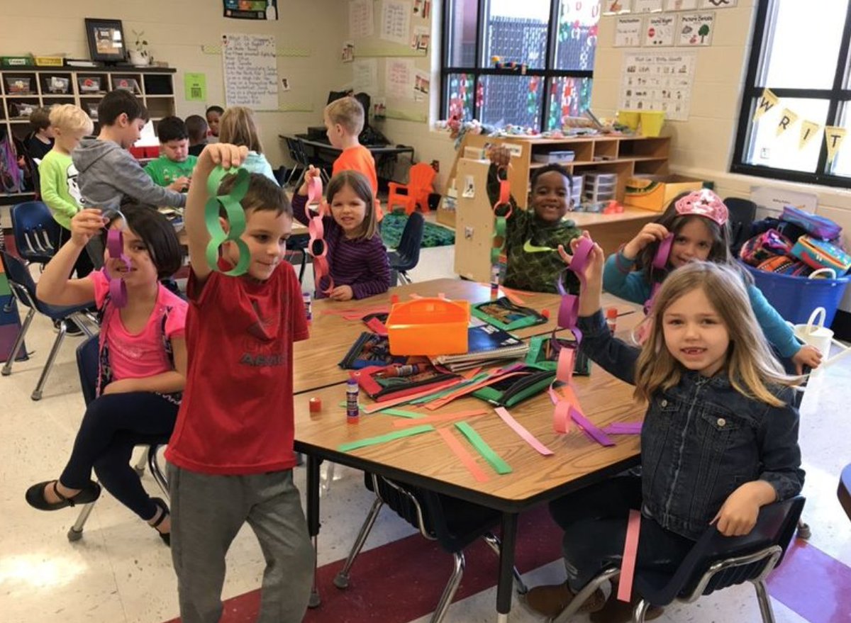 bethel1964's tweet image. #MathStations! @HaleyCabaniss Ss completed various activities with @BoomLearning and @Seesaw via @PintoBeanz11 to practice and make addition problems to 10 #Kinderchat #CardinalsFlyHigh #studentengagement #TeachSC