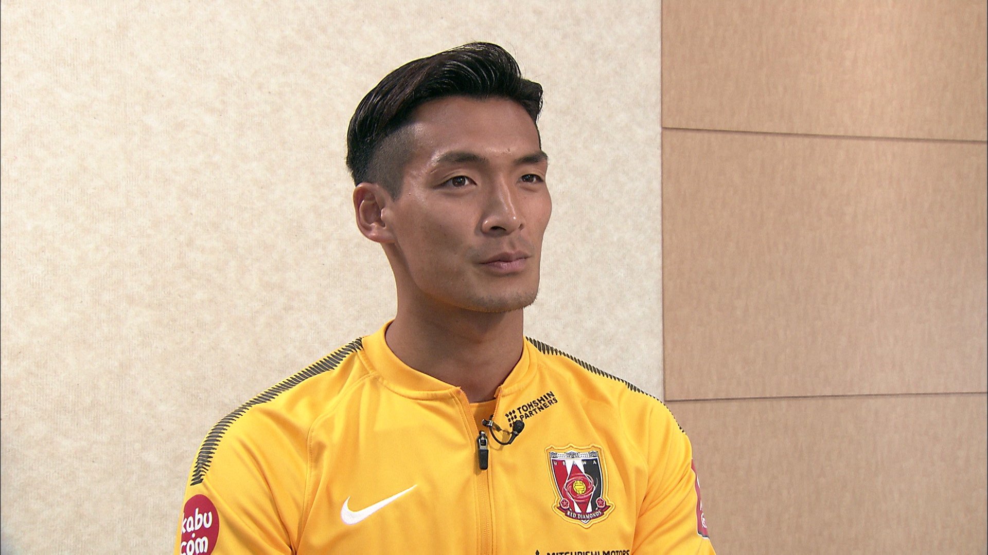 تويتر 浦和レッズオフィシャル على تويتر 槙野智章が 日本テレビの Powerフレーズ に出演いたしますので お知らせいたします 放送は 3 11 日 3 18 日 の2回で いずれも18 55 19 00になります ぜひ ご覧ください Urawareds 浦和レッズ 槙野智章