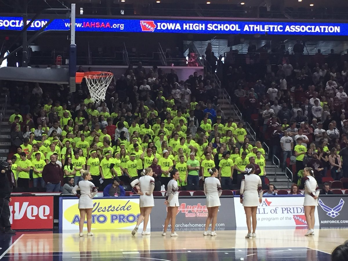 RussellReiter1's tweet photo. Hats off to the Oskaloosa fan base!! The only district to sell all 800 tickets for the first and second round of the IHSAA BB Tournament.
No Pre-Sale tickets for tomorrow night... https://t.co/uKzZNIIMF3