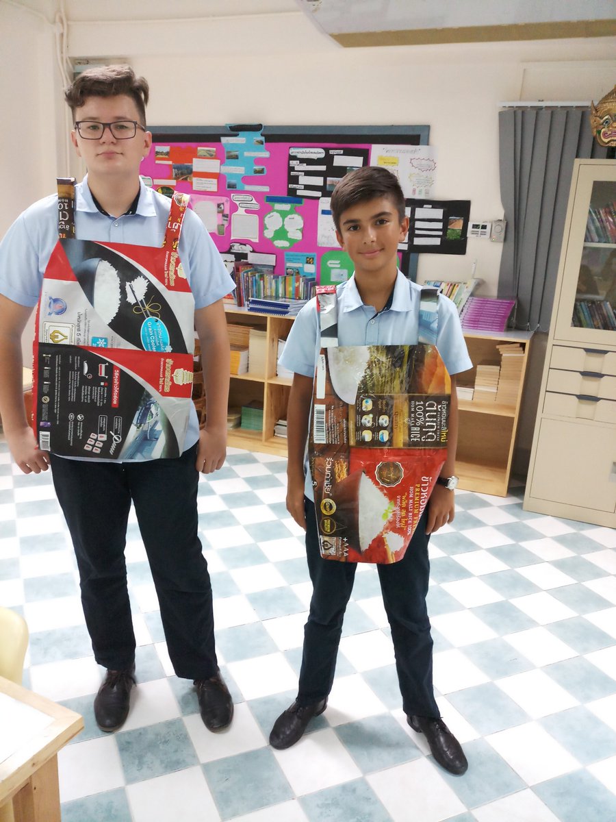 RegentsSchool's tweet image. The Secondary School&apos;s &apos;Value of Waste&apos; CCA is all about finding creative ways to utilise waste materials you&apos;d otherwise throw away. This week our students decided to make use of old rice bags by turning them into eco aprons! #GoRISPSecondary