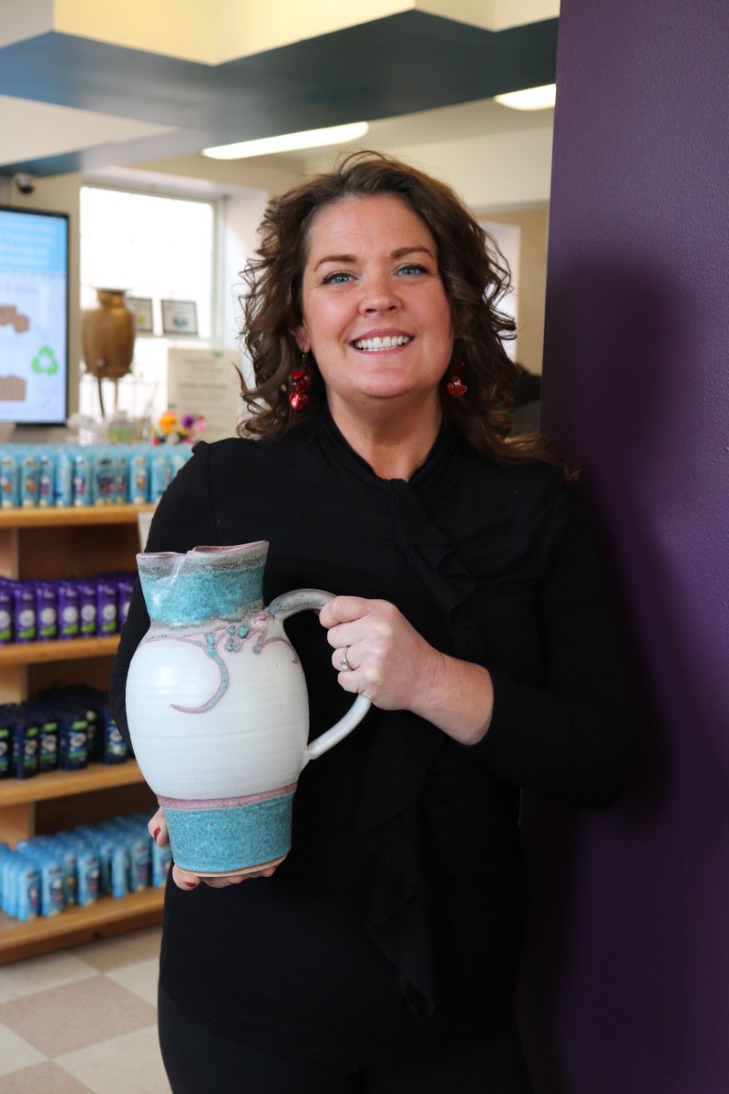 OutFITtersNH's tweet photo. Renee, our cashier in #ManchesterNH, found this ceramic pitcher for just $4! #StaffPickFriday #pottery #outfittersfinds #realgoodbuys #thriftstore #nonprofit #nh https://t.co/rEzoiAhhW6