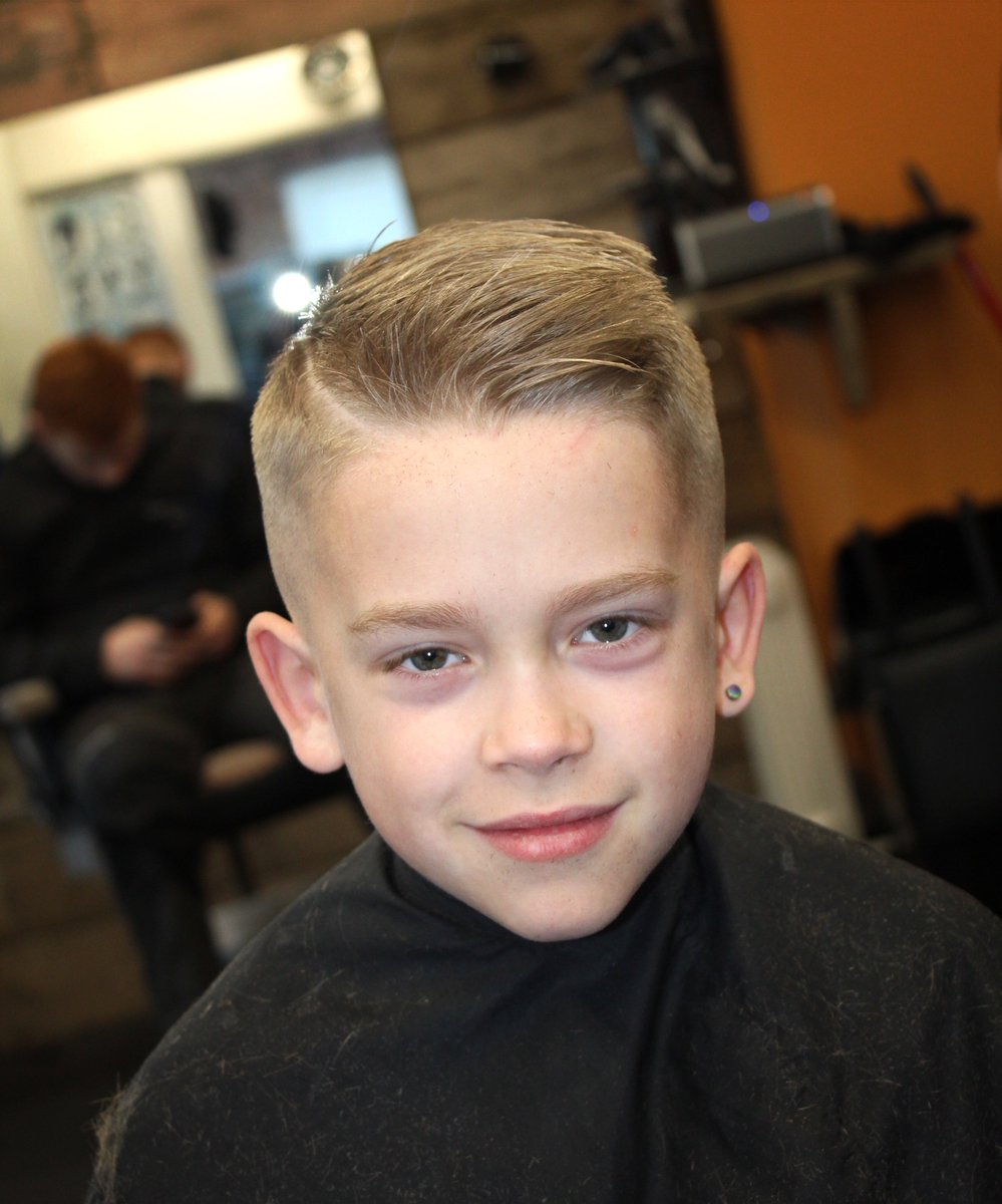 Stringfellas Barbers On Twitter Natural Born Poser Barber