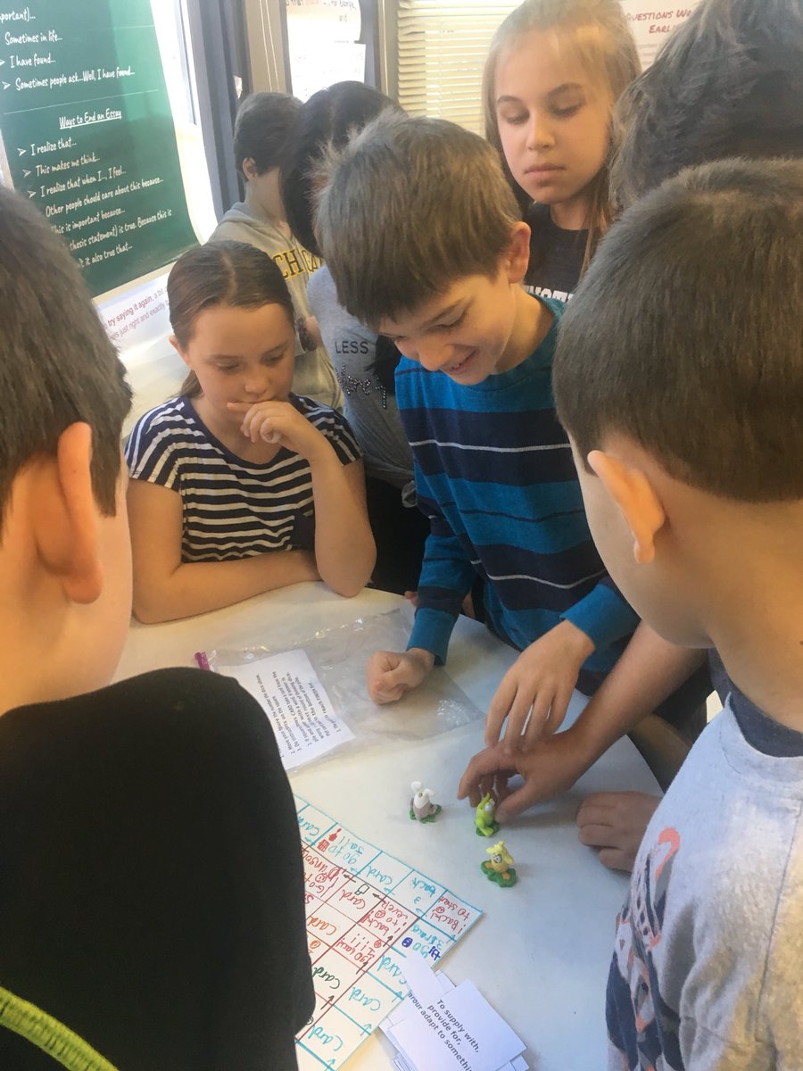MrsDolby112's tweet photo. Sharing student created vocabulary games. @MrsDolby112 @@LincolnLions112 https://t.co/oGrZuk5SEf