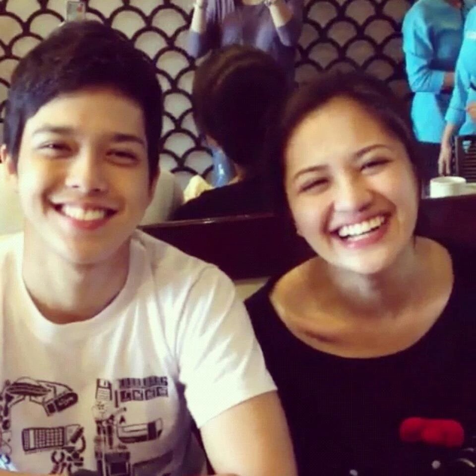 mysweetgenz's tweet photo. 32) Julie and Elmo show their brightest and happiest smile when they are together. @universalrecph
To be continued... https://t.co/JjAjWpAPlm