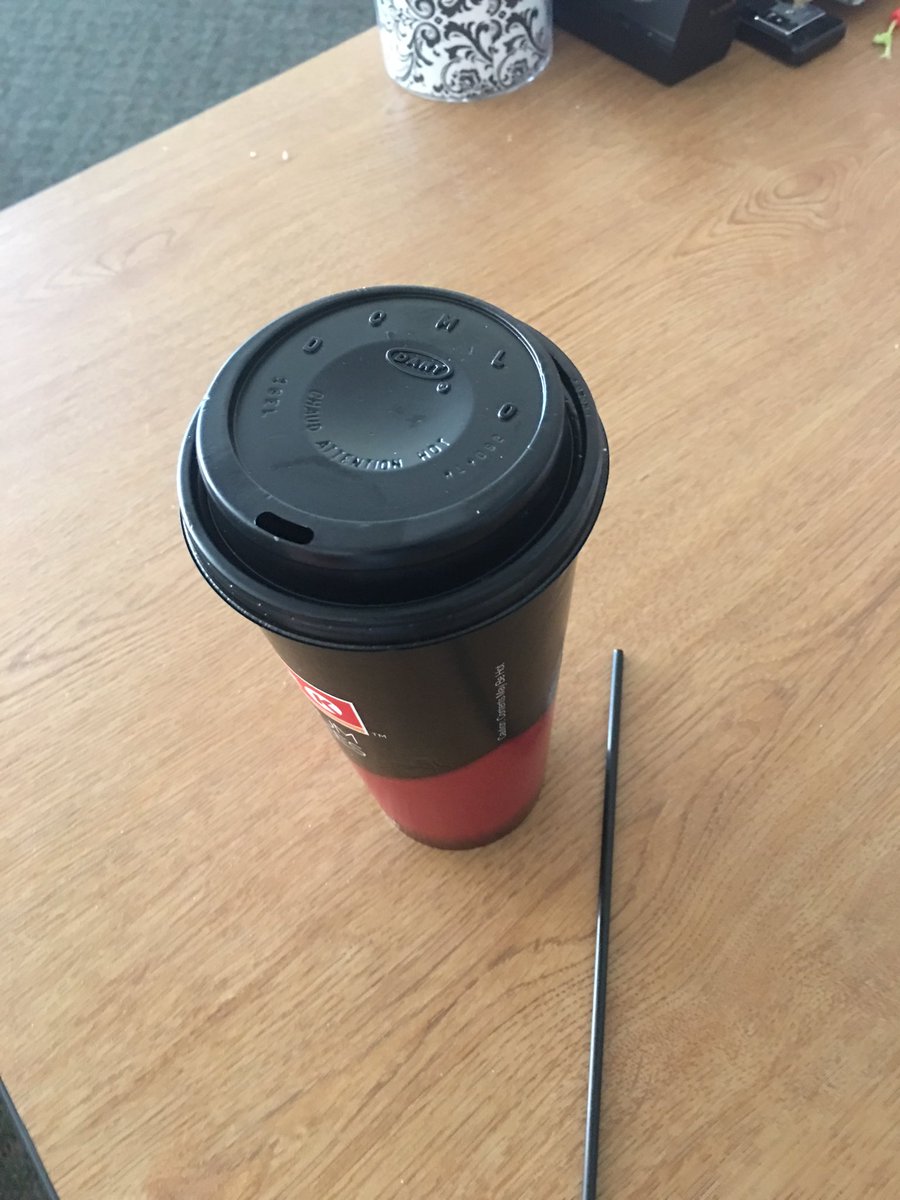 mrswombacher's tweet image. Look at the surprise I got this morning! #postconference #💕myprincipal #TGIF @YatesMillES @SWAWCPSS