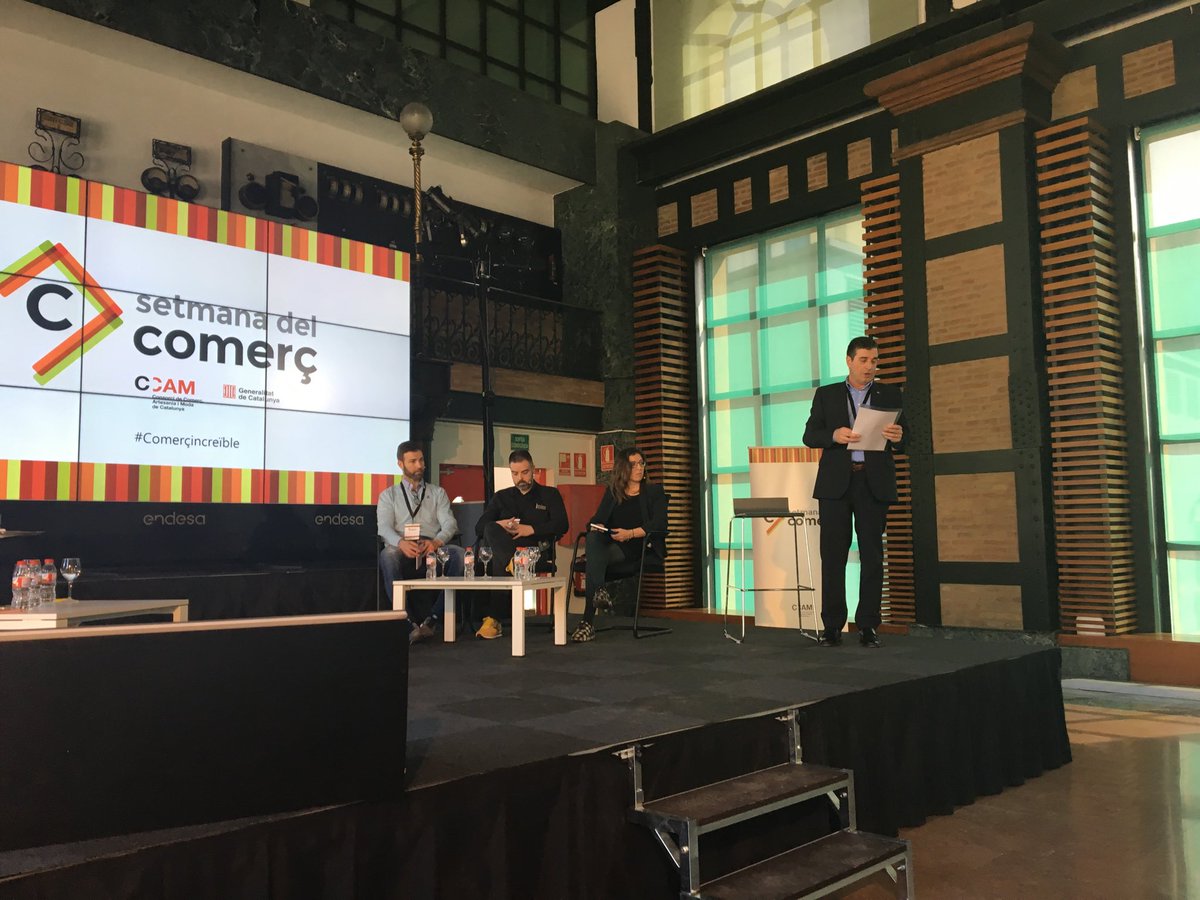 raurell_marta's tweet photo. “Reptes digitals en el futur del Comerç a Catalunya” amb Andreu @andreubru @pimeccomerç @joidart @LibelistaCat @calfruitos @munichsports @cottet1902 #SetmanadelComerc @ccam #comercincreible https://t.co/nFFZAhlH66