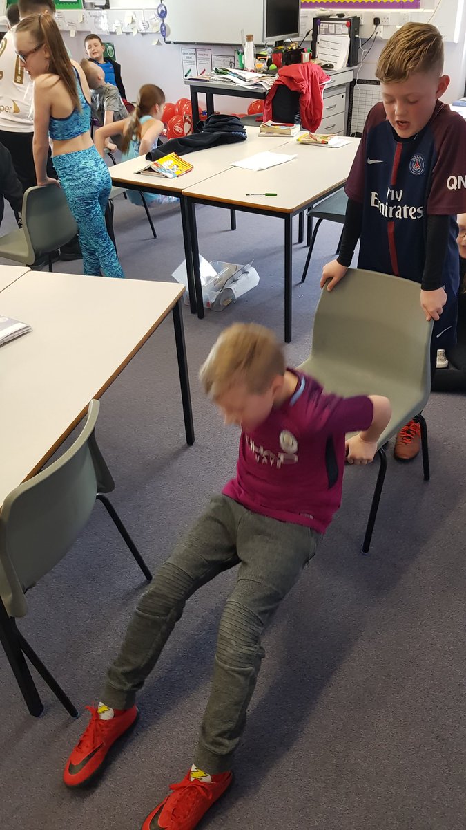 OPA_Darfield's tweet photo. Time for @OPAD_Y6 and @OPAD_Y4 to have a go at the chair tricep dip challenge! Early indications show we are in for a close competition throughout the day! #TeamFozzard or #TeamBullingham - who will win? @sportreliefsch #SportRelief #OPADPE https://t.co/77MK6ITzWn