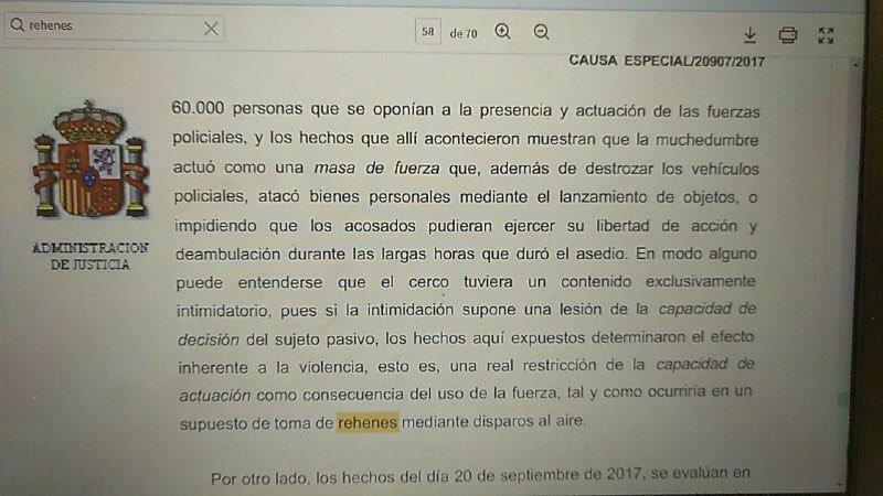 AlbanoDante76's tweet photo. Jo vaig ser aquell matí a les portes d'Hisenda. A la porta, al costat del GC que custodiava. Per la porta van entrar i sortir desenes de persones. Llerena acabaràs al trullo. https://t.co/5snBejjnXK