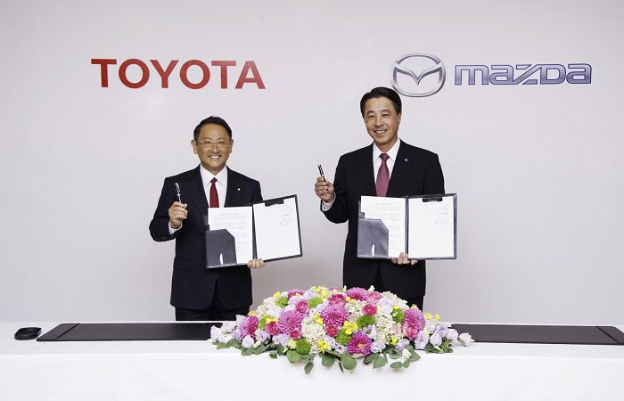 AutoTechUpdates's tweet image. #Toyota and #Mazda enter Business and Capital Alliance autotechupdates.com/toyota-mazda-e… via @AutoTechUpdates #atu #JV @ToyotaMotorCorp @MazdaUSA @Toyota