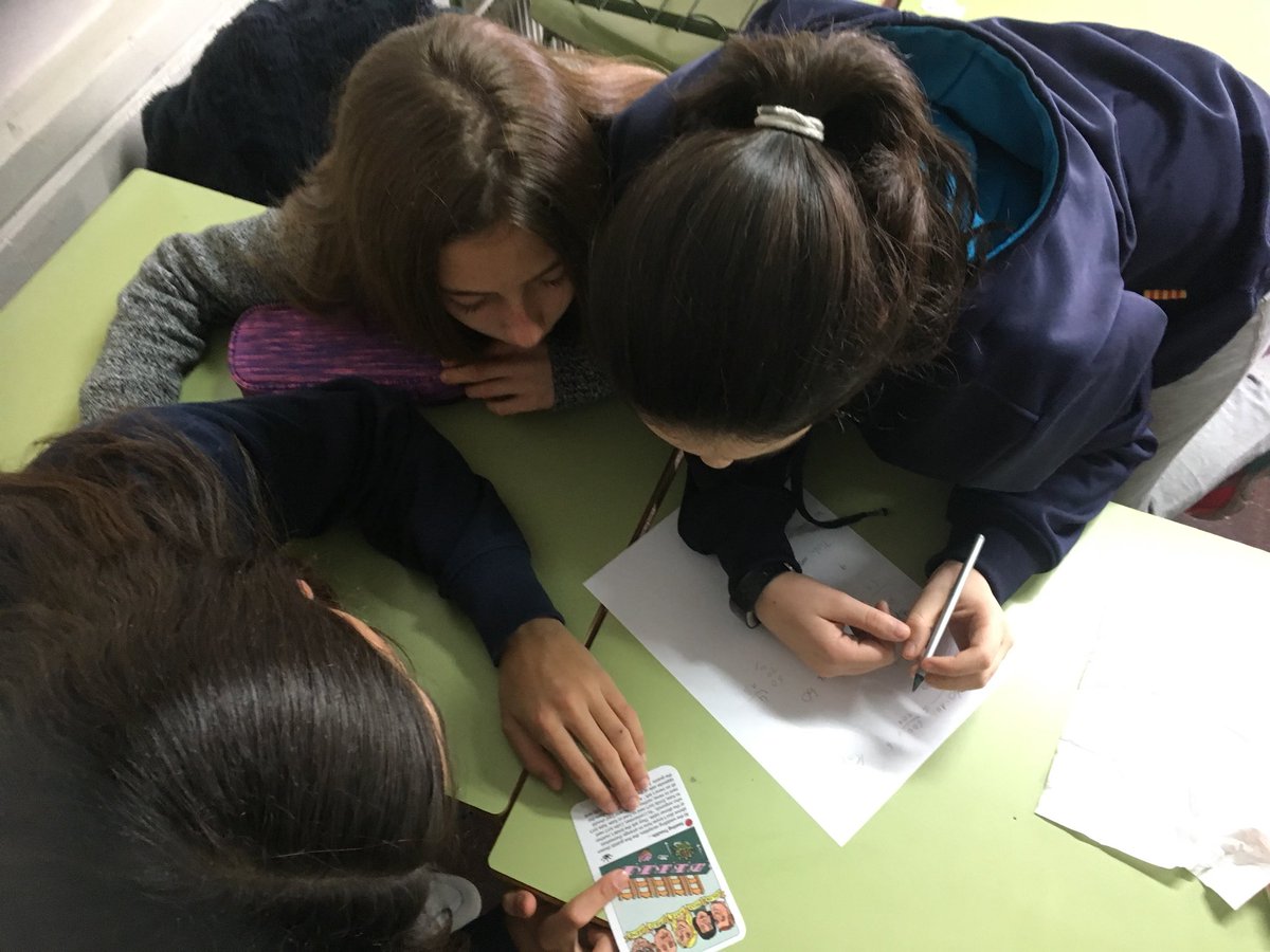 mcrous3's tweet photo. Enigmes a #mathsplus de mates i en anglès, s’hi han ben enganxat! @INSelPla https://t.co/B10BzRpAkh