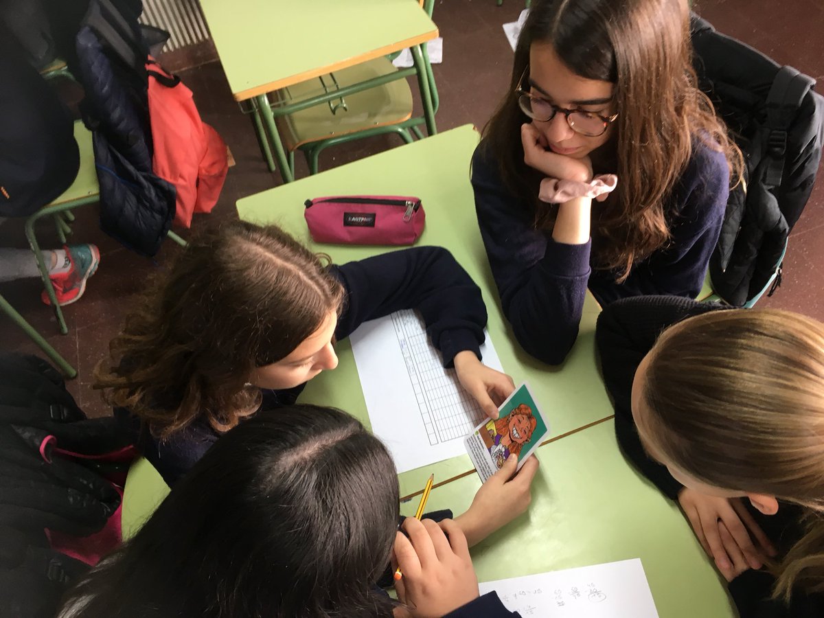 mcrous3's tweet photo. Enigmes a #mathsplus de mates i en anglès, s’hi han ben enganxat! @INSelPla https://t.co/B10BzRpAkh