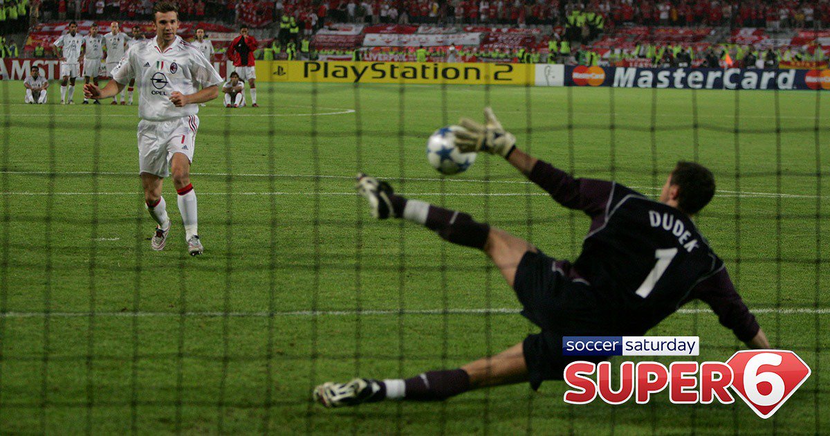  Happy Birthday Jerzy Dudek!  Forever a legend for this Champions League winning save. 