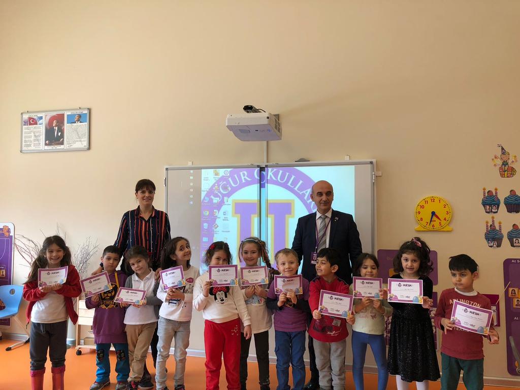 GulceHuseyin's tweet photo. U-MURTAM çatlaması projesinde Kg1A sınıfı sorumlulukları yerine getirerek belgelerini aldı. @nilcicek @barisszgn @oktay_ck @ardaergez @esra_aktolga @sedakaraba @ozdemir_ezgii https://t.co/A9x9I0fkE2