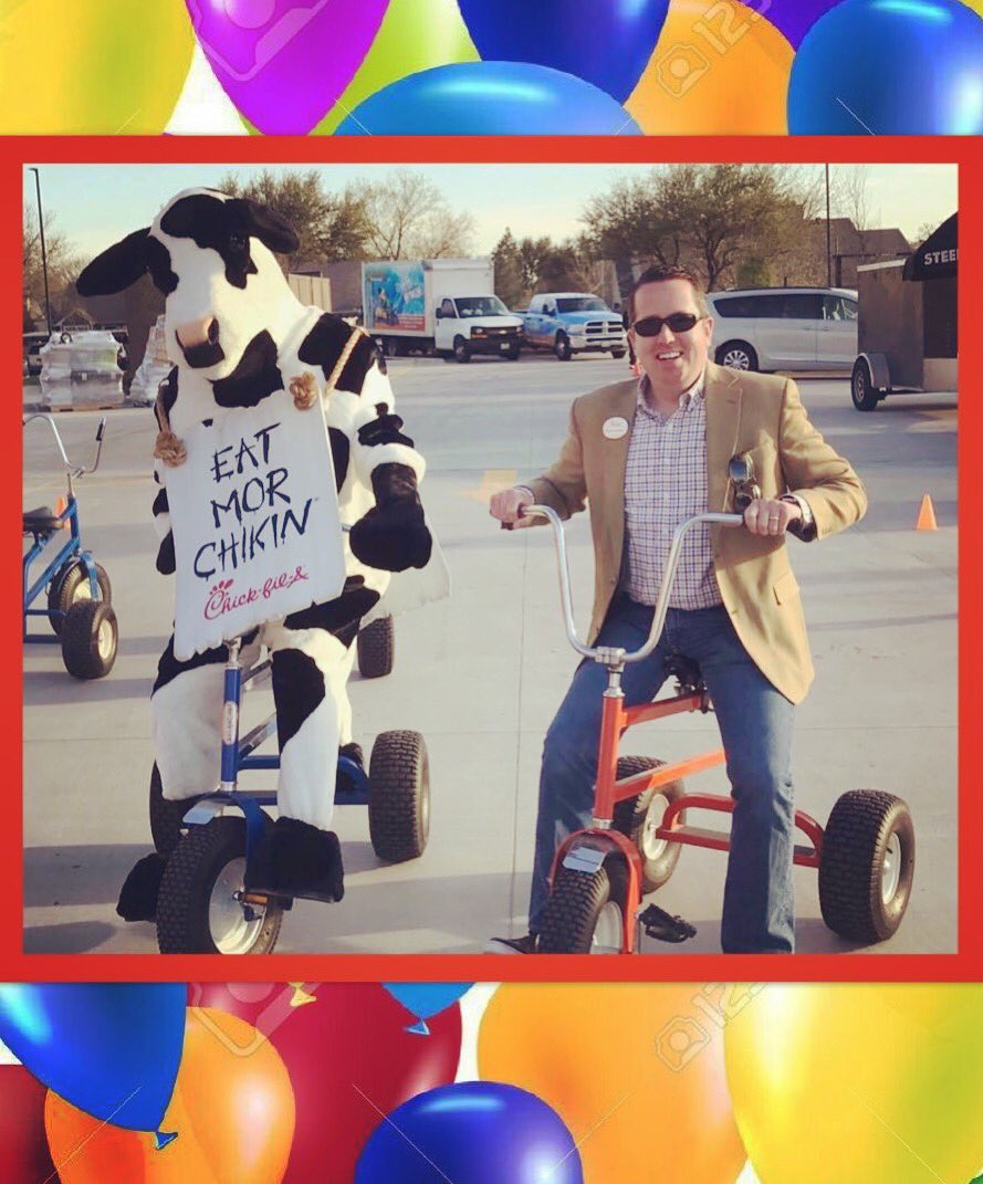 cfacityline's tweet image. Happy Birthday to the best owner/operator in all of Chick-fil-A!  If your in our store today be sure to wish him “Birthday Cheer”!!!  🎉🎈🎂
#birthdayboyphilip #cfacityline