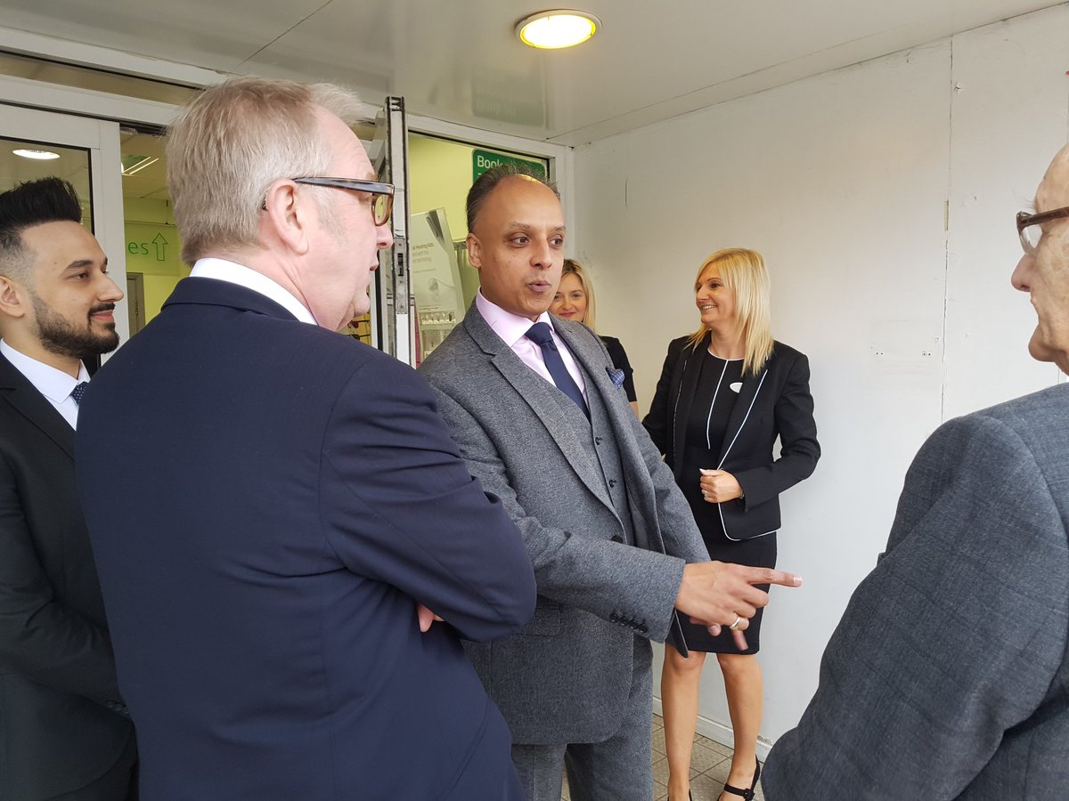 DudleyLOC's tweet photo. Launch of Healthy Living Optical Practice...Specsavers...Dudley...offering NHS health checks and alcohol screening! @IanAustinMP @Specsavers #specsaversdudley#HLOP @DudleyMayor @shaminaasif100 @MichelleDyoss https://t.co/B5AFCW4Nrv