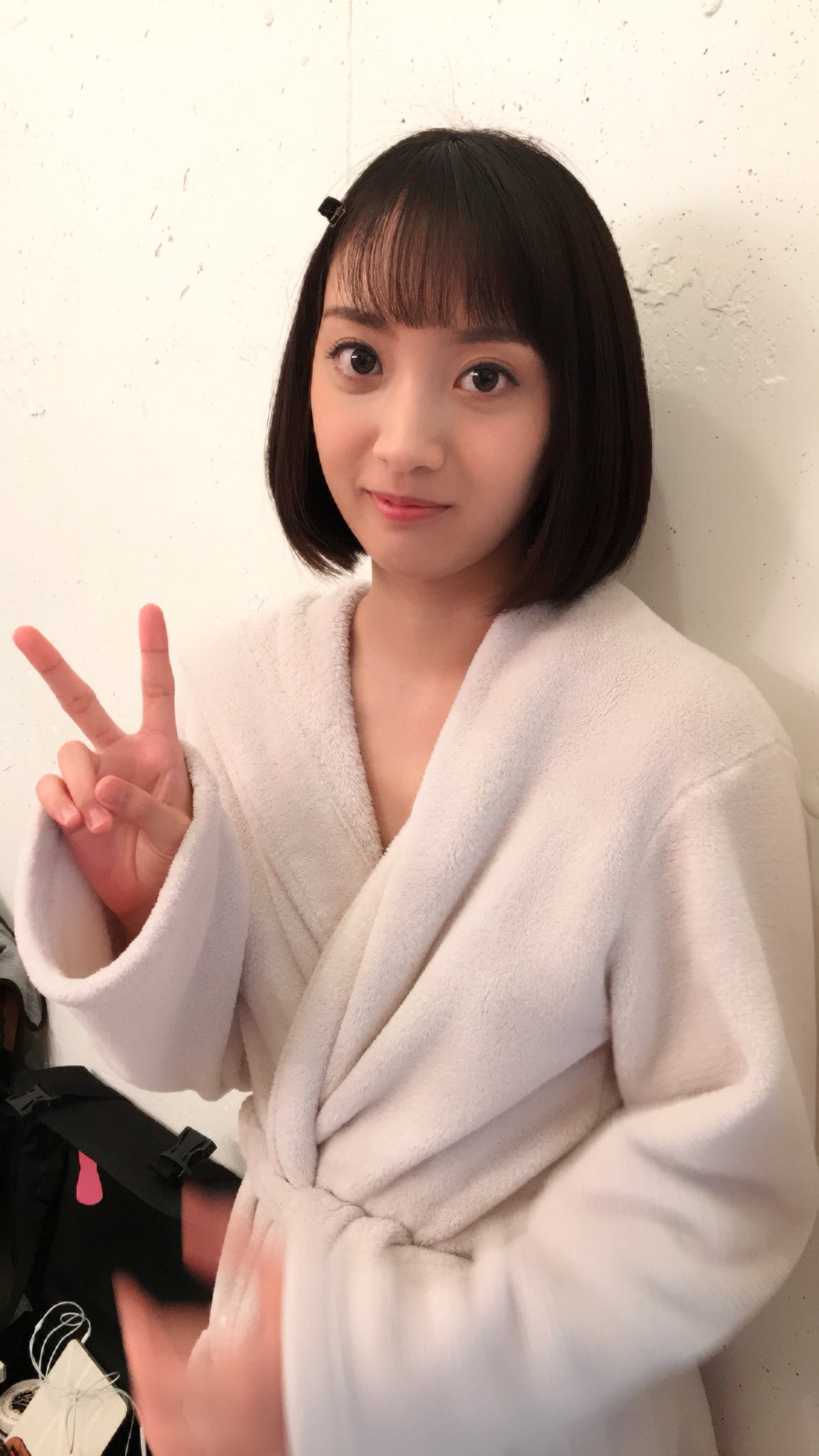 辻本杏  / X