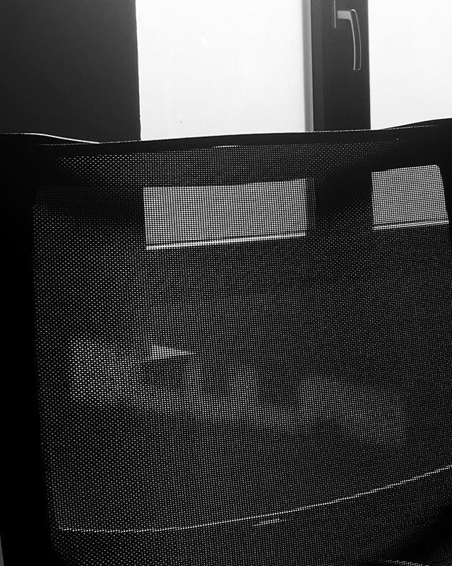 cescorava's tweet image. @blulabnet lights &amp;amp; details
-
-
#websgency #details #design #chair #lights #www #internet #godigital #iphone ift.tt/2DM1RjX