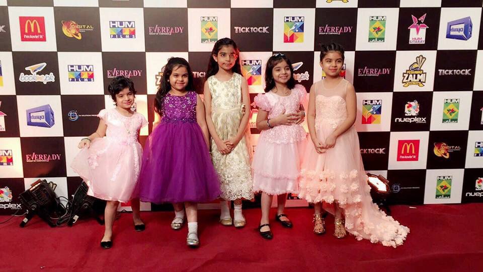 SanaaTauseef's tweet photo. Our little princesses were super excited on red carpet of Tick Tock. https://t.co/IOr26LzmP0