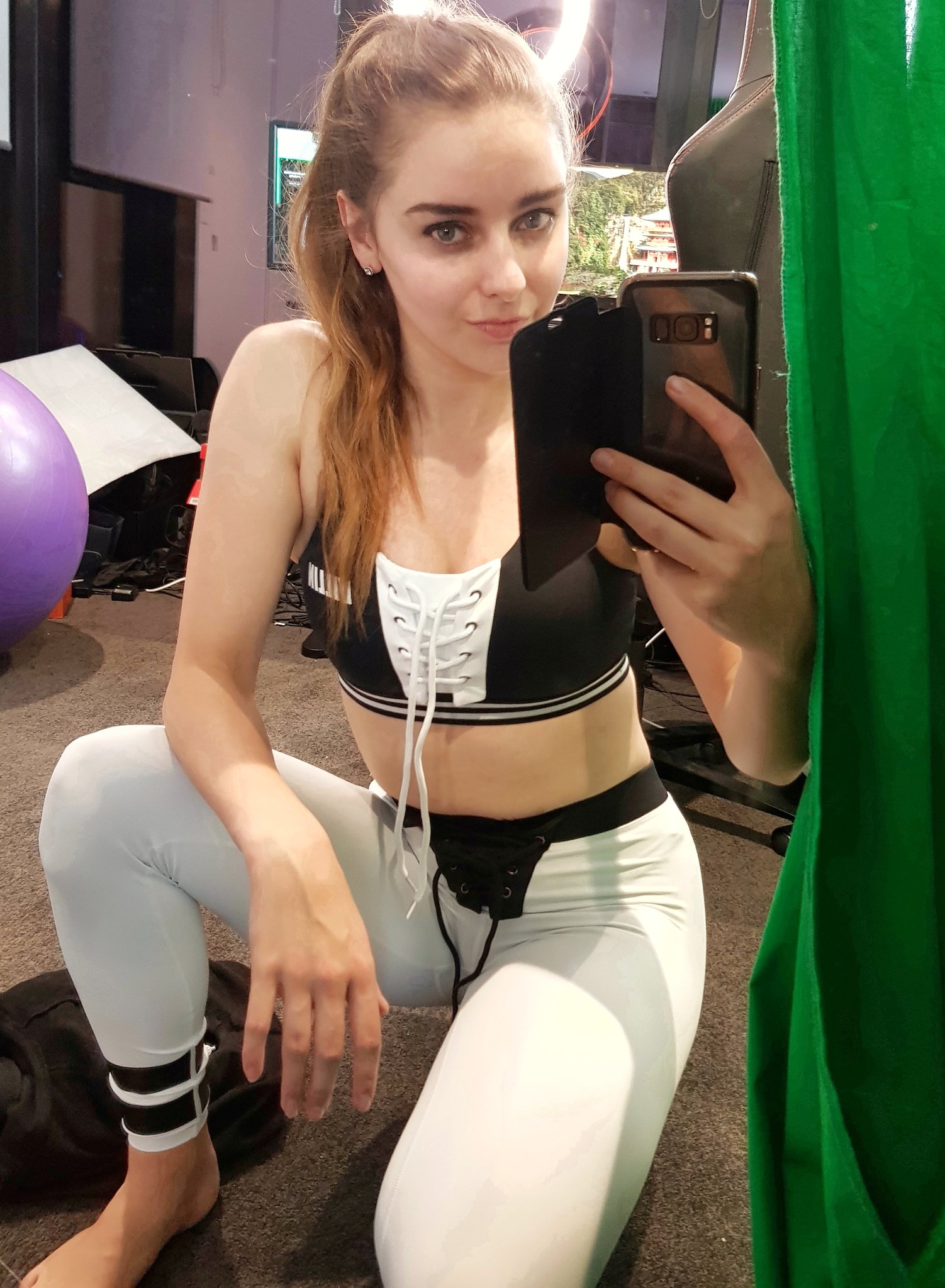 Loserfruit on Twitter: 1502 x 2048