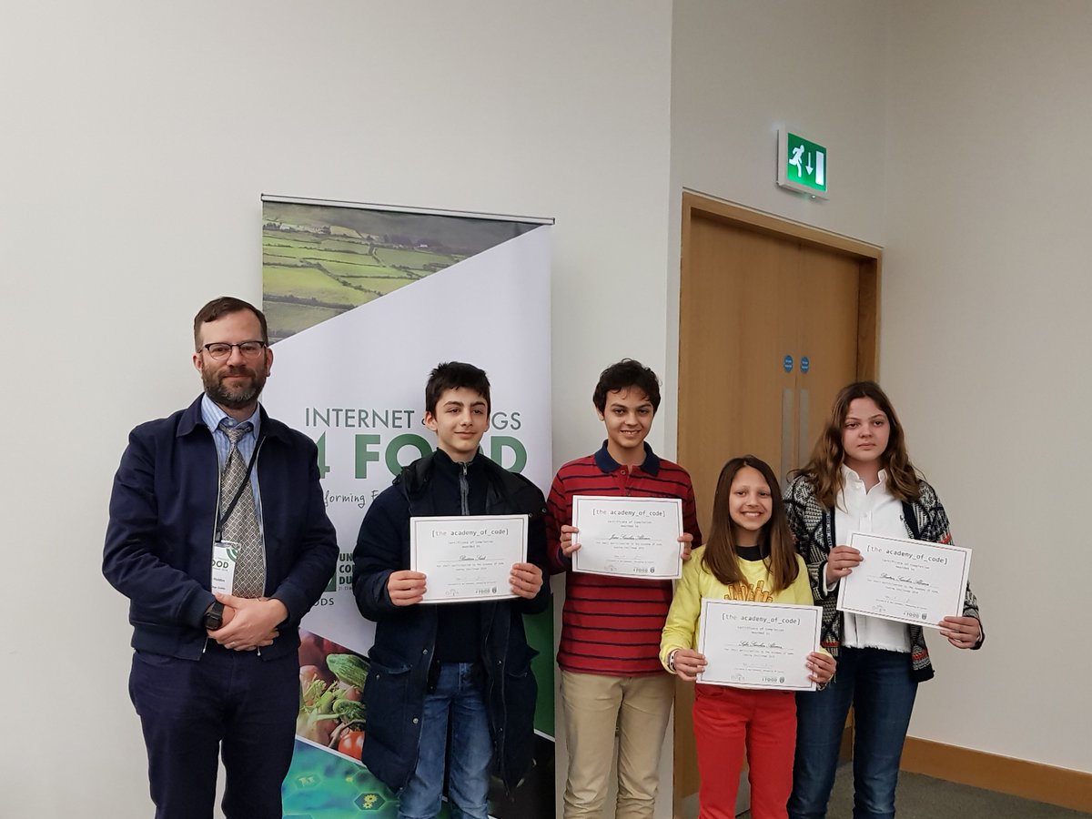 UCDFoodHealth's tweet photo. Congratulations to Bastien Jesos Beatrix &amp; Sophia on winning the #IOT4F coding challenge. And well done to everyone else who took part - you are all coding stars of the future 👏👏A very special thank you to Tom &amp; all @AcademyofCode and to our sponsors #OriginEnterprises https://t.co/9kLerORiy5