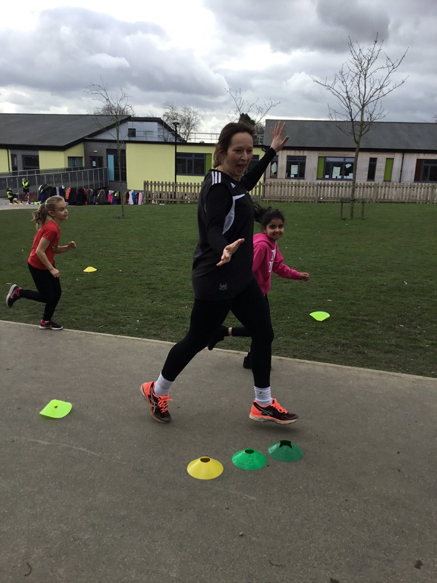 Y3Roundhay's tweet photo. Raising our money for #Mencap https://t.co/aT5P59otKF