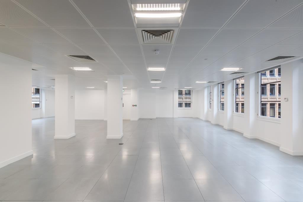 T_BInteriors's tweet photo. We've handed over 2-floors of newly fitted out CAT-A office space, lift lobby areas and toilets at Dorset Rise, Blackfriars for a large private commercial investor and asset manager - New raised access flooring, suspended ceilings, M&amp;E services and high-end decorations. https://t.co/nSmOmsAdvm