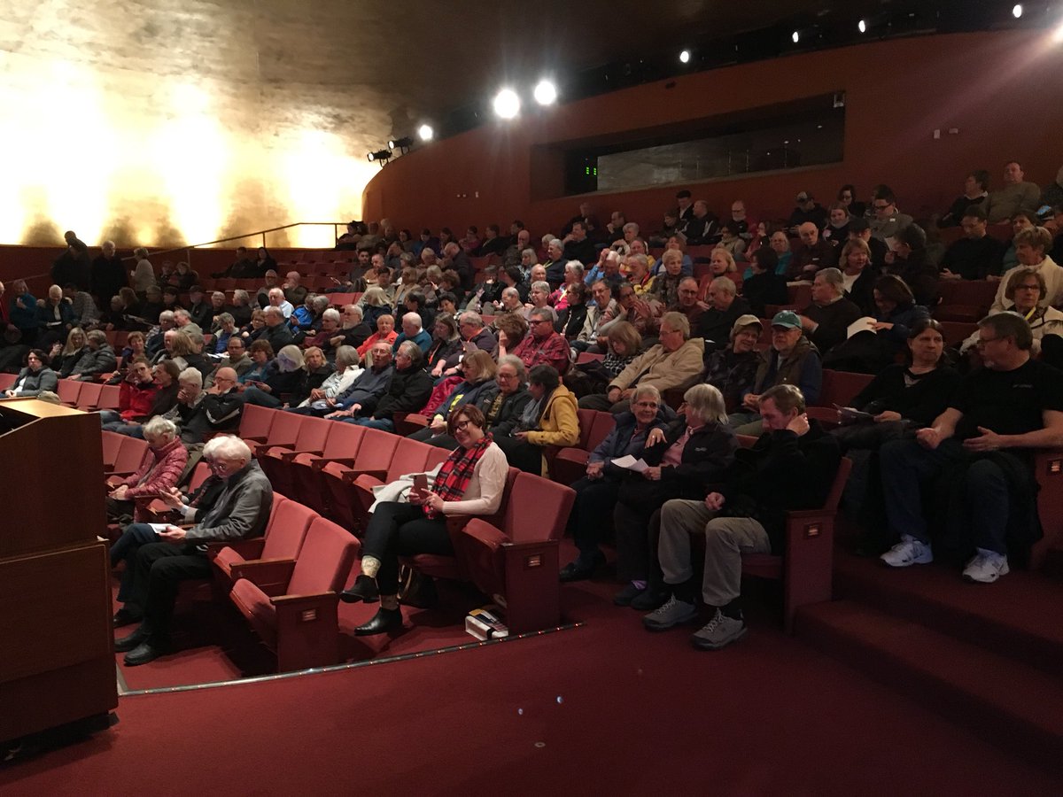 Thanks to everyone who came out for our screen in Racine last night! #goldenrondelle #flw #wrightinwisconsin