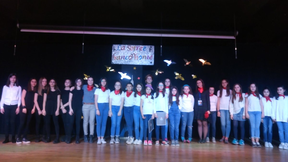 nagihanhoyur's tweet photo. Bahcesehir Bursa Modern Francophonie Day 🗼🎼🌎 #BursaModernBK #foreignlanguagedepartment #Francophonie https://t.co/0T1o1A4Ige