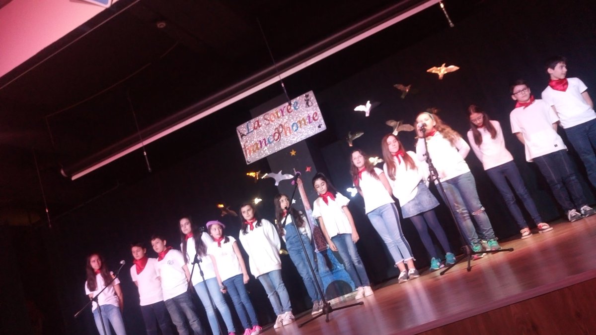 nagihanhoyur's tweet photo. Bahcesehir Bursa Modern Francophonie Day 🗼🎼🌎 #BursaModernBK #foreignlanguagedepartment #Francophonie https://t.co/0T1o1A4Ige