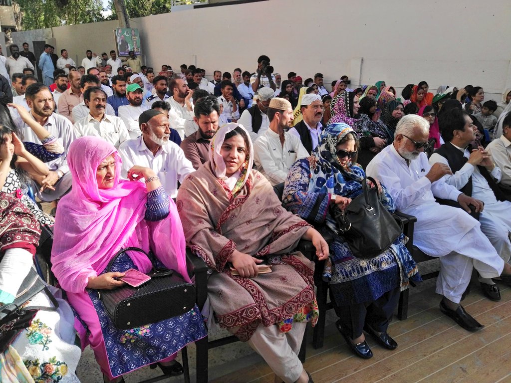 RealShaikhRehan's tweet photo. مسلم لیگ ن سندھ کےزیراہتمام مسلم لیگ ہاؤس کراچی میں یوم پاکستان کی تقریب۔ زیرقیادت بابوسرفرازجتوئی صدرPMLN سندھ،دیگررہنماخرم بھٹی صدرSMWسندھ،عصمت انورمحسود،اہلیہ نہال ہاشمی @Nishatf65872543 ,ارمان آفریدی،منوررضا،یعقوب کارلو،مہنازاختر،وحید جان آرائیں کی شرکت
@MaryamNSharif https://t.co/kleLZLQ8gB