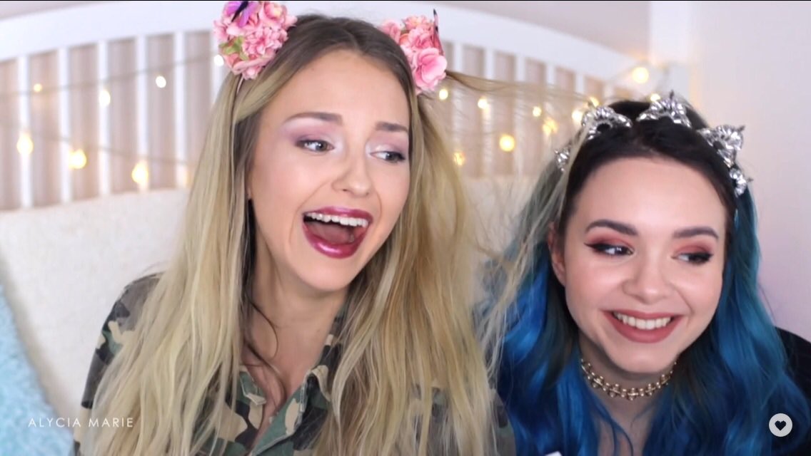 <a href="/allyemx/">xyz</a> <a href="/xLaeta/">Julia Maria</a>